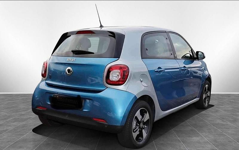 Gebraucht Smart ForFour Electric Drive 60 kW (82 PS) 2020 Blau Kleinwagen