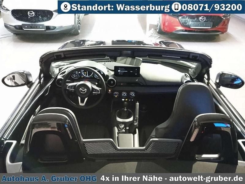 Neu Mazda MX5 Exclusive 132 PS (97 kW) 2025 Jet black Cabrio