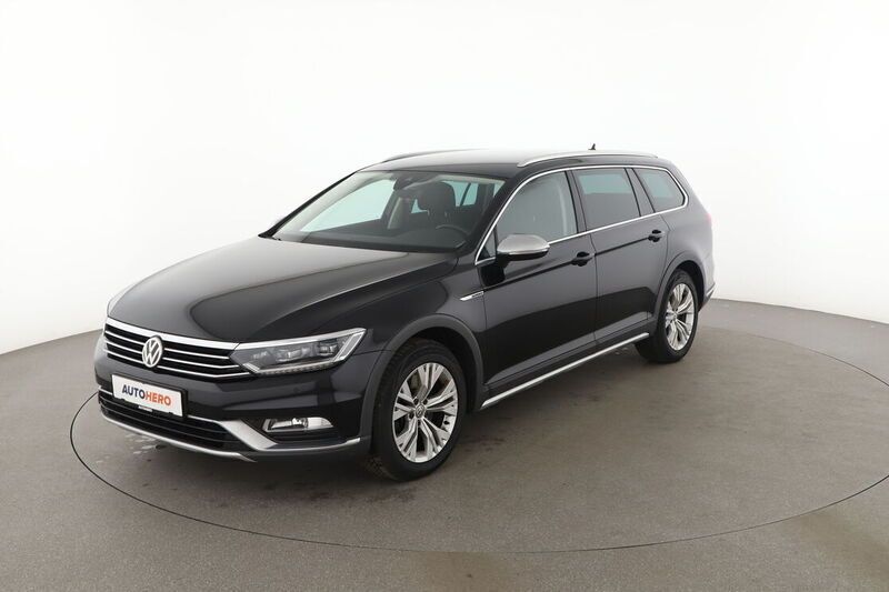 Schwarz Gebraucht 2019 VW Passat Alltrack Kombi | 27.680 € (Fairer Preis) - Bild 1/4