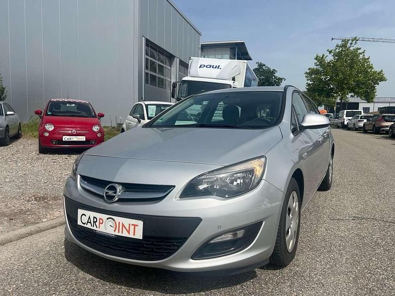 Gebraucht Opel Astra 120 PS (88 kW) 2013 Silber Kombi