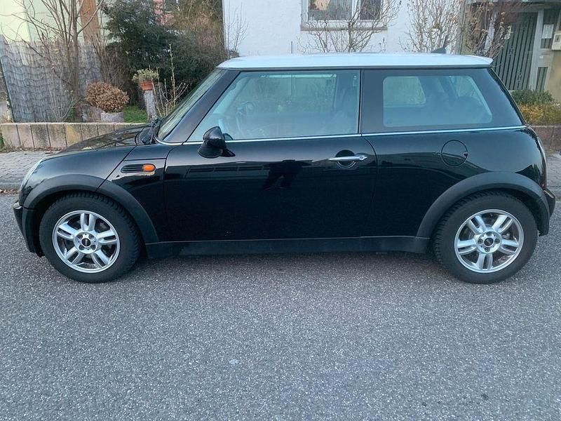 Gebraucht Mini Cooper 116 PS (85 kW) 2005 Schwarz Kleinwagen