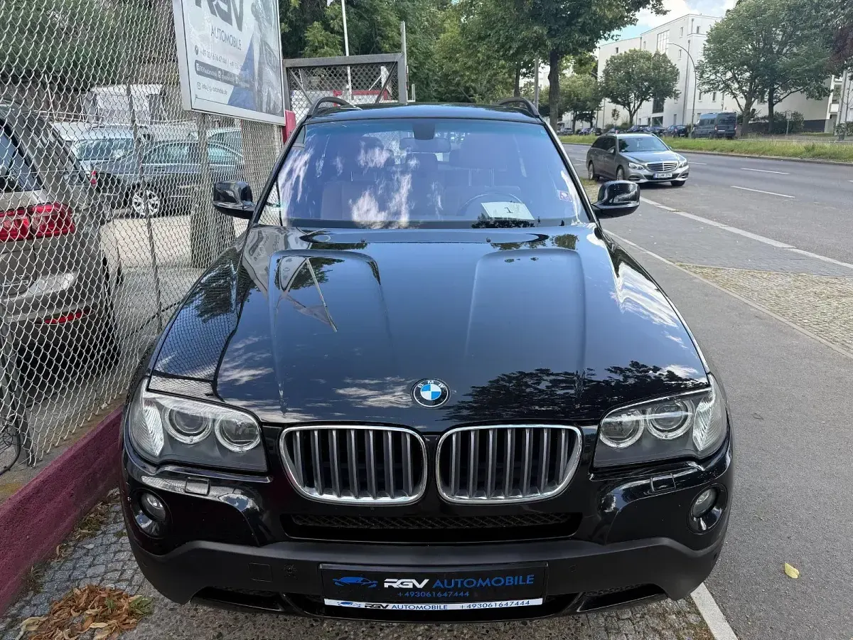 Gebraucht BMW X3 Comfort Edition 177 PS (130 kW) 2010 Schwarz SUV