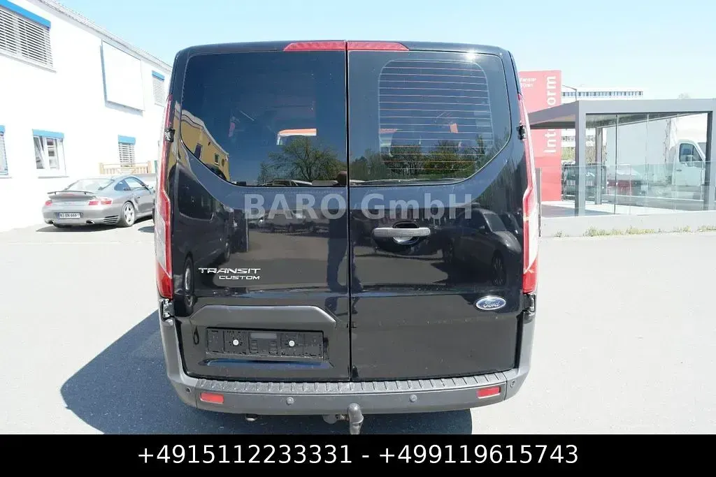 Używany Ford Transit Trend 131 KM (96 kW) 2017 Czarny Minivan