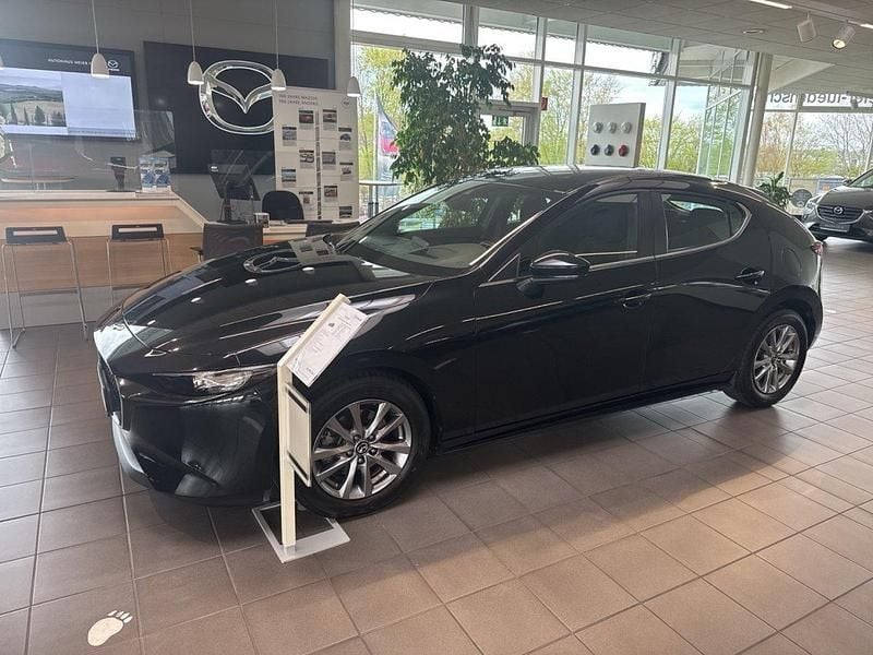 Second-hand Mazda 3 122 CP (89 kW) 2019 Negru Berlinǎ