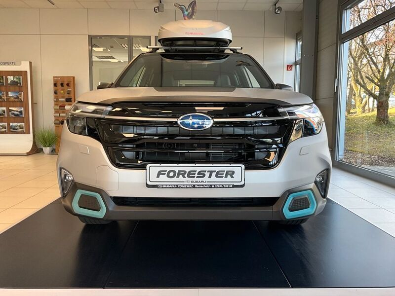 Gebraucht Subaru Forester Platinum 136 PS (100 kW) 2025 Silber SUV