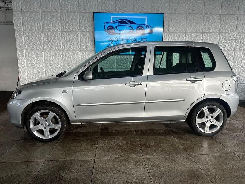 Gebraucht Mazda 2 Active 80 PS (58 kW) 2006 Silber Kleinwagen