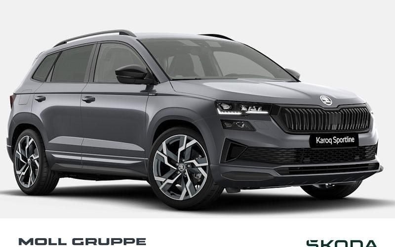 Grau Neu 2025 Skoda Karoq SportLine SUV | 37.990 € (Fairer Preis) - Bild 1/2
