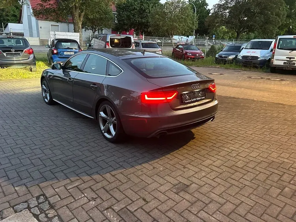 Gebraucht Audi A5 Sportback S-Line 170 PS (125 kW) 2014 Grau Kleinwagen