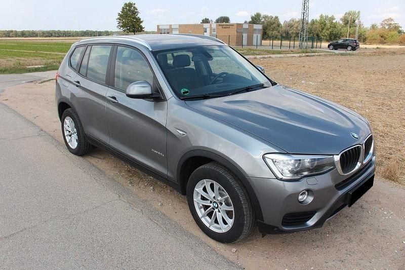Gebraucht BMW X3 xLine 190 PS (139 kW) 2015 Grau SUV
