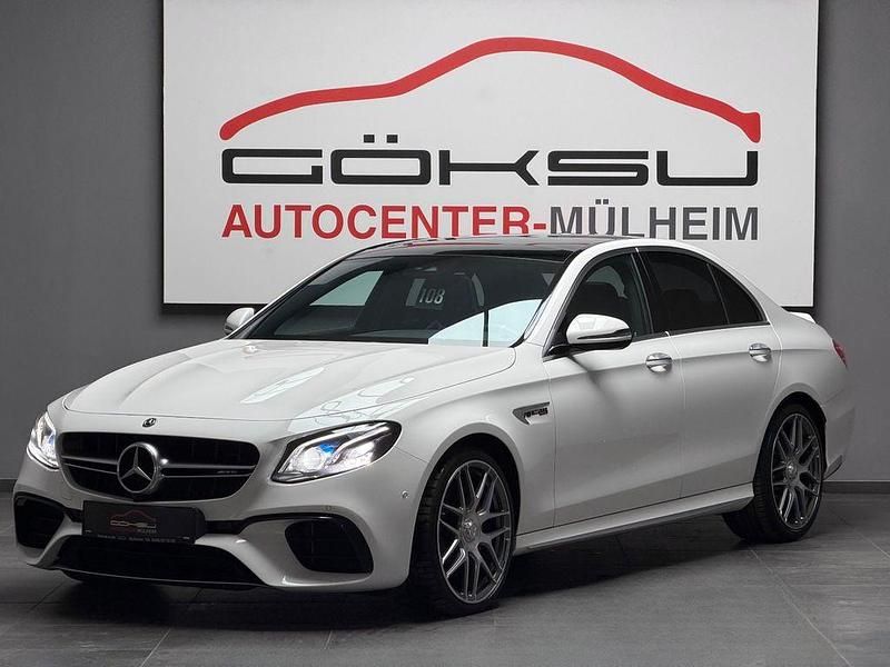 Weiß Gebraucht 2018 Mercedes E63S AMG AMG Limousine | 54.950 € (Fairer Preis) - Bild 1/4