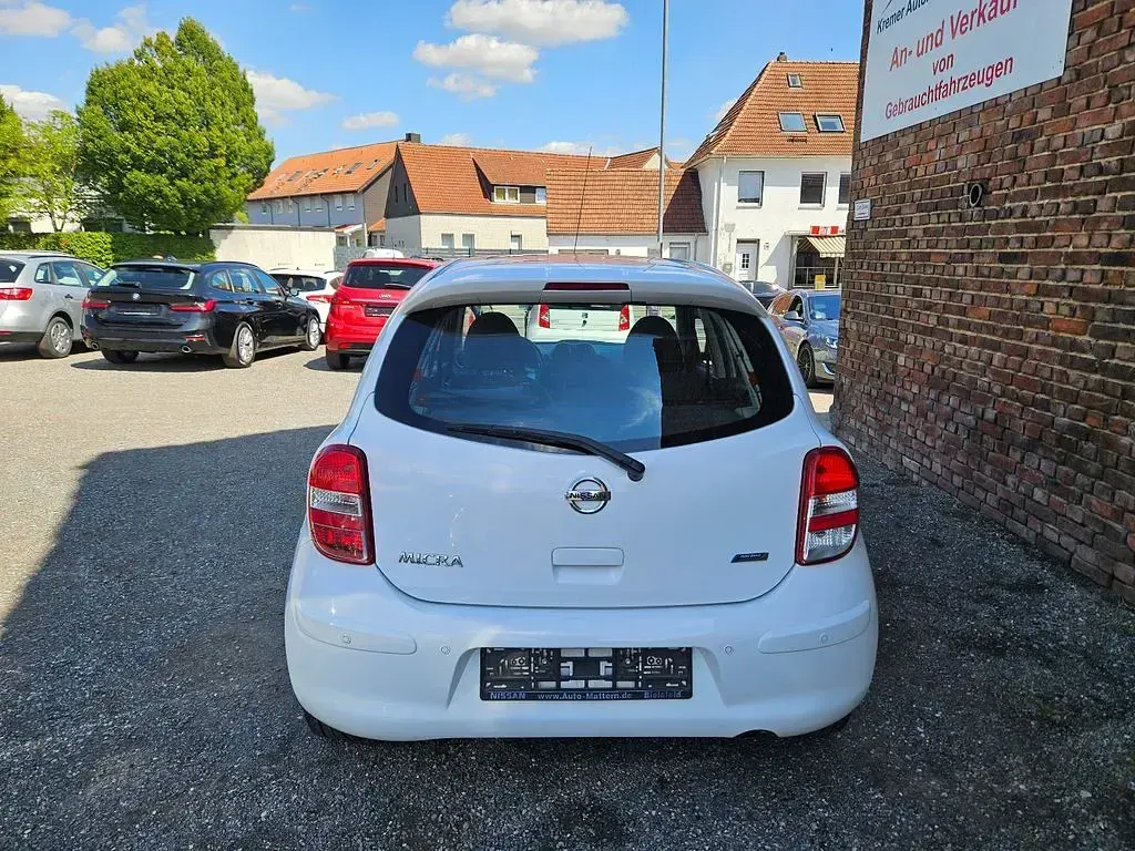Gebraucht Nissan Micra Acenta 80 PS (58 kW) 2013 Weiß Kleinwagen
