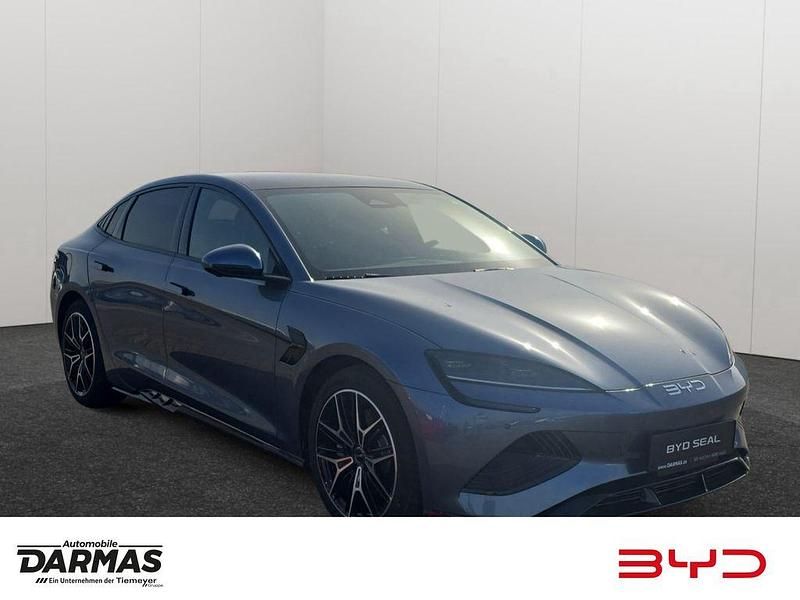Neu BYD Seal 389 kW (530 PS) 2026 Grau Limousine