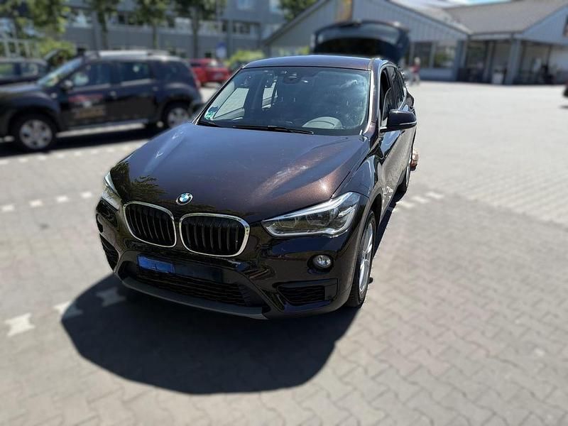 Gebraucht BMW X1 Advantage 150 PS (110 kW) 2016 Braun SUV