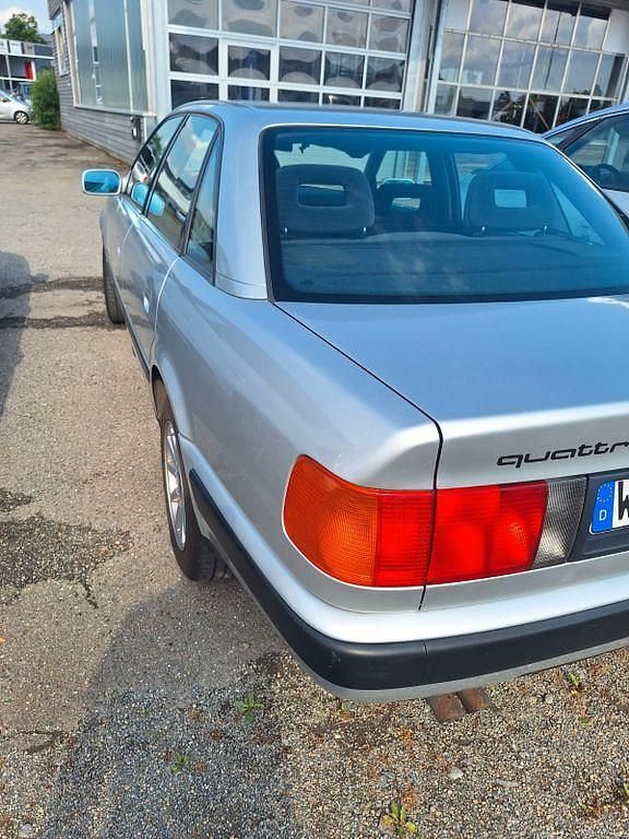 Gebraucht Audi 100 150 PS (110 kW) 1993 Silber Limousine