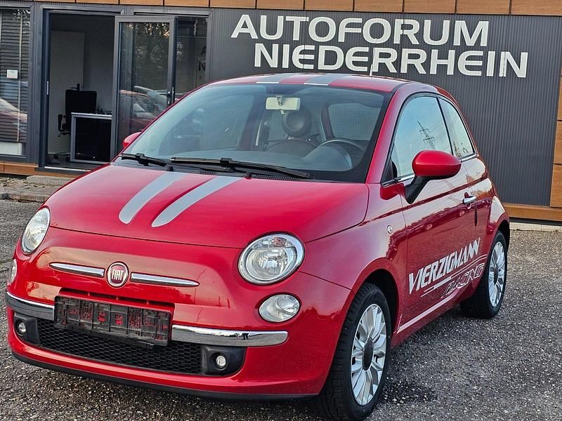 Rosso corsa/sfrontato Gebraucht 2015 Fiat 500 Lounge Kleinwagen | 7.950 € (Fairer Preis) - Bild 1/4
