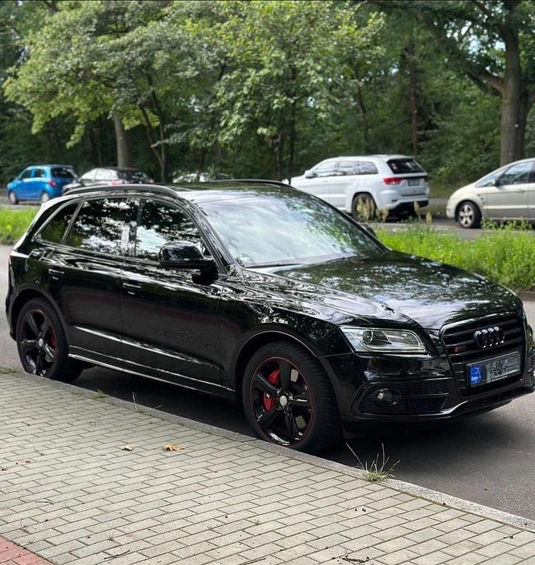 Schwarz Gebraucht 2016 Audi SQ5 Ambiente SUV | 20.700 € (Fairer Preis) - Bild 1/4