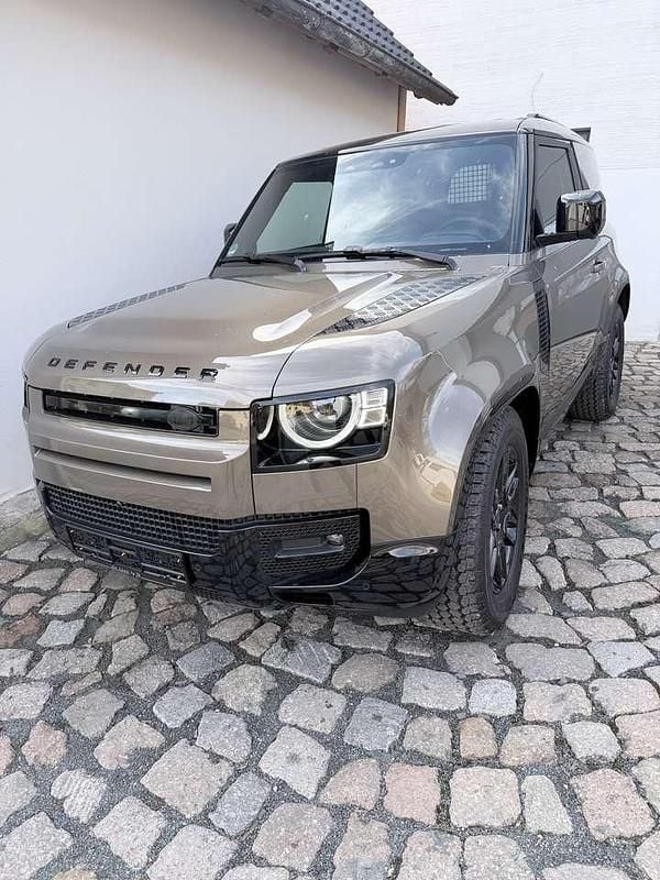 Neu Land Rover Defender SE Dynamic 249 PS (183 kW) 2025 Gondwana stone SUV