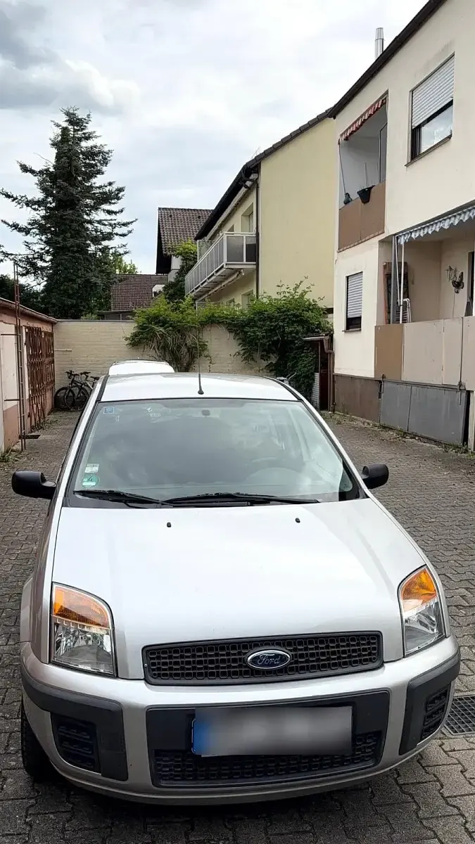 Gebraucht Ford Fusion 80 PS (58 kW) 2007 Silber Kleinwagen