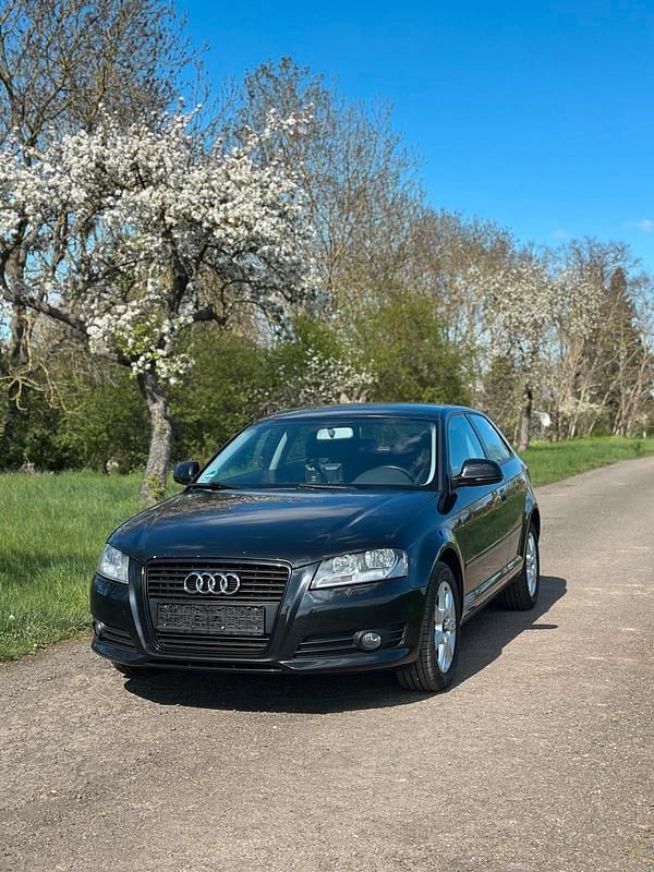 Gebraucht 2009 Audi A3 Kleinwagen | 2.500 € (Guter Preis) - Bild 1/4