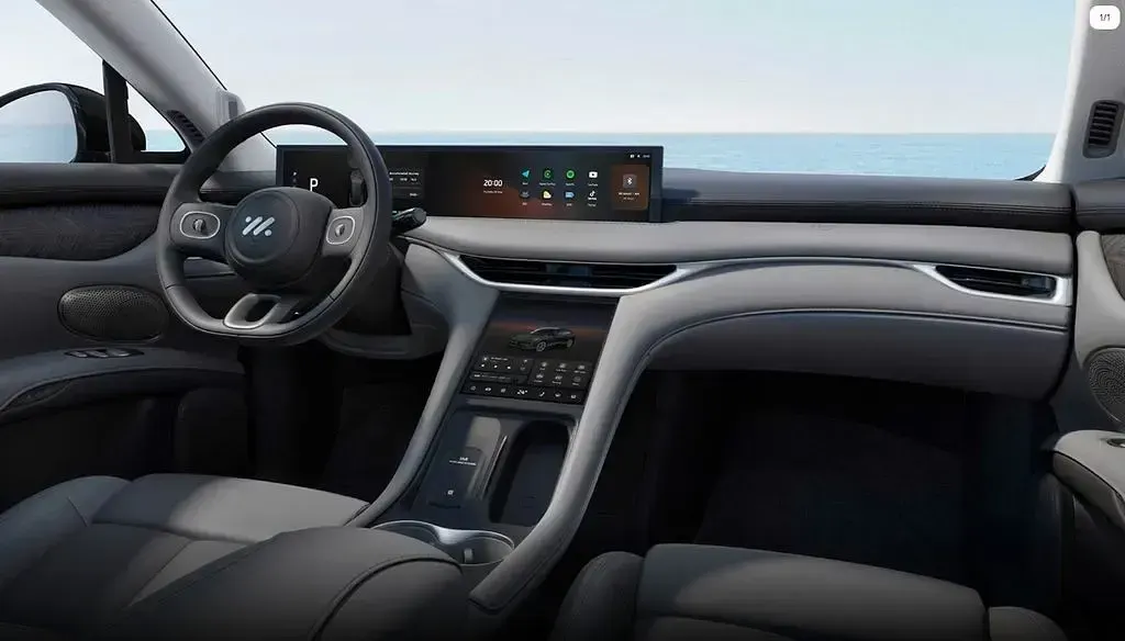 Neu MG IM6 300 kW (408 PS) 2026 Schwarz SUV