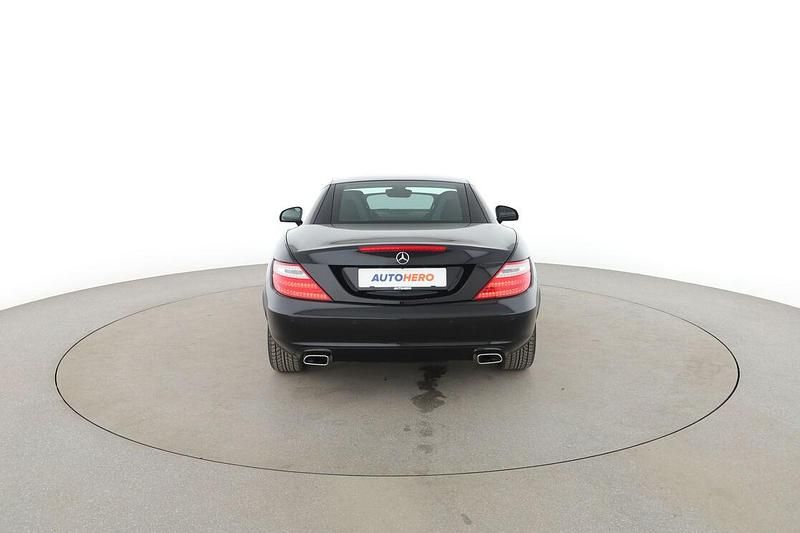 Gebraucht Mercedes SLK200 184 PS (135 kW) 2015 Schwarz Cabrio