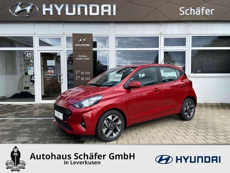 Dragon red Gebraucht 2025 Hyundai i10 Trend Kleinwagen | 18.228 € (Fairer Preis) - Bild 1/4