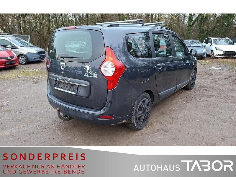 Gebraucht Dacia Lodgy Comfort 116 PS (85 kW) 2020 Grau Van / Kleinbus