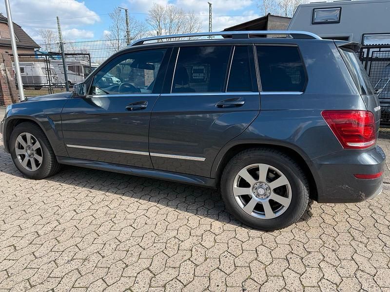 Gebraucht Mercedes GLK220 170 PS (125 kW) 2014 Grau SUV
