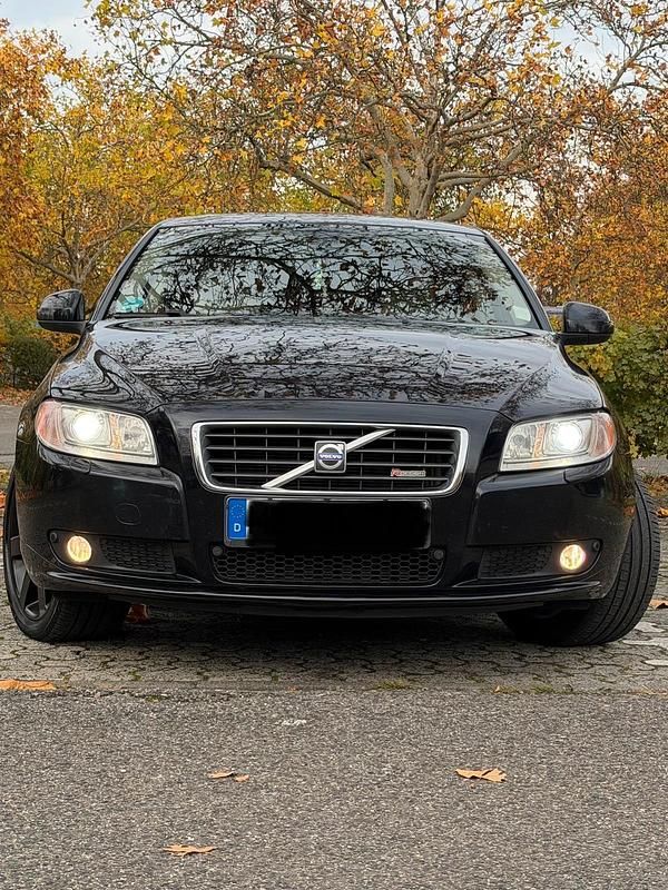 Second-hand Volvo S80 184 CP (135 kW) 2006 Negru Berlinǎ