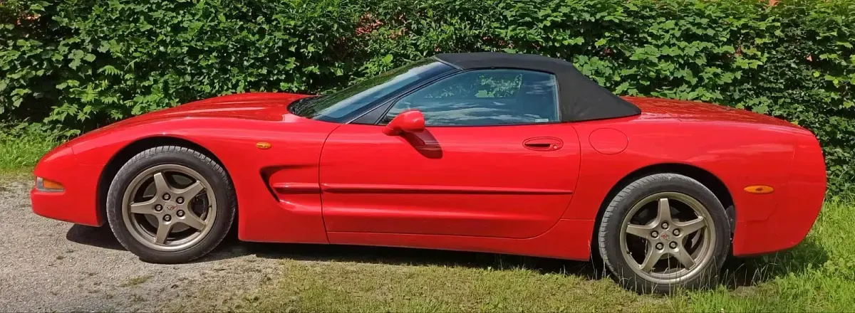 Gebraucht Corvette C5 344 PS (253 kW) 1998 Rot Cabrio