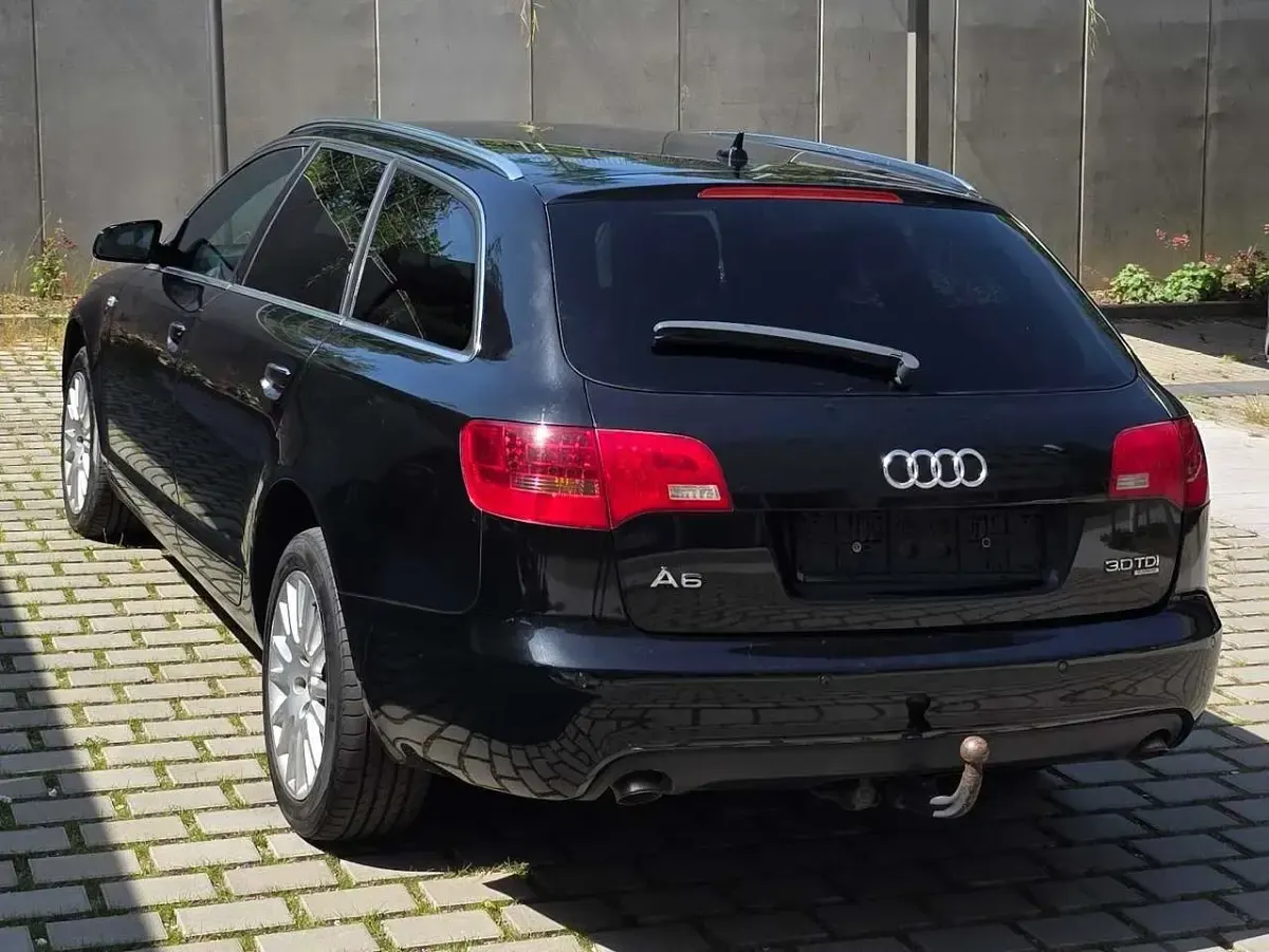 Gebraucht Audi A6 232 PS (170 kW) 2006 Phantomschwarz perleffekt Kombi
