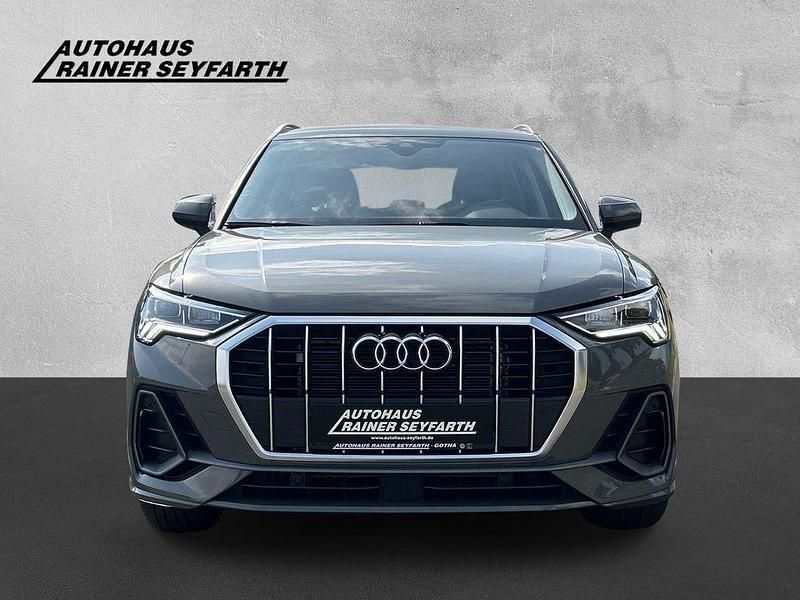 Gebraucht Audi Q3 Advanced 150 PS (110 kW) 2023 Grau SUV
