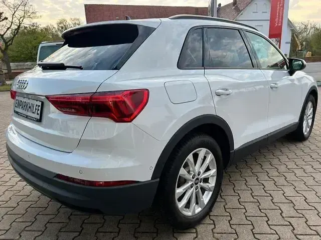 Second-hand Audi Q3 Ambiente 150 CP (110 kW) 2019 Andere SUV