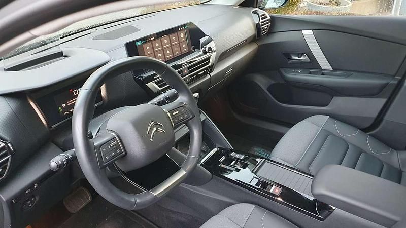 Gebraucht Citroën C4 PureTech 131 PS (96 kW) 2024 Grau SUV