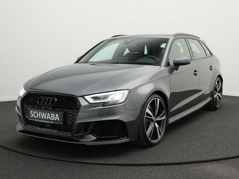 Gebraucht Audi RS3 Sport 400 PS (294 kW) 2019 Grau Limousine