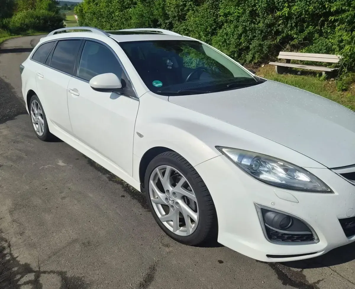 Gebraucht Mazda 6 Sports-Line 175 PS (128 kW) 2012 Weiß Kombi