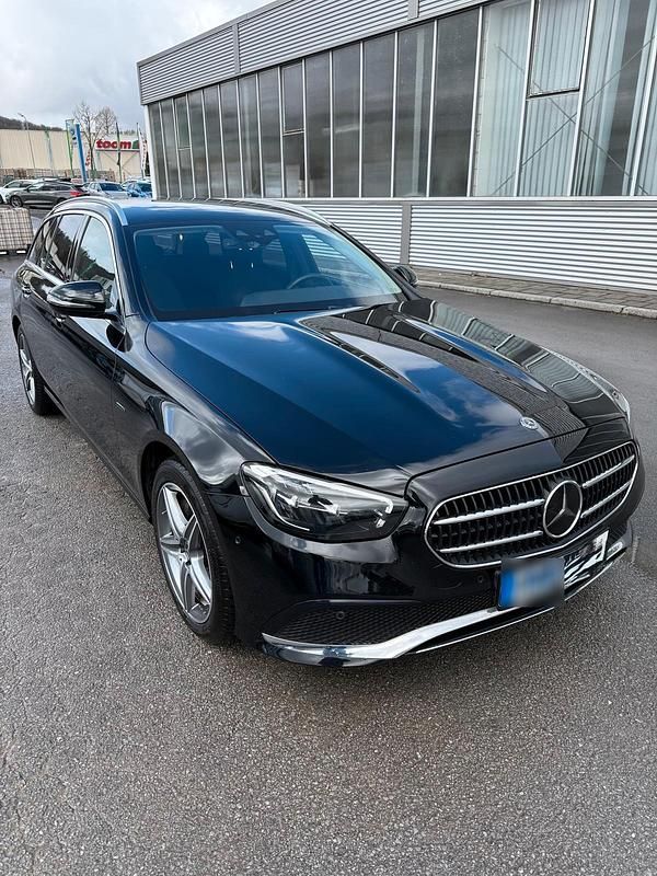 Gebraucht Mercedes E300 306 PS (225 kW) 2021 Schwarz Kombi