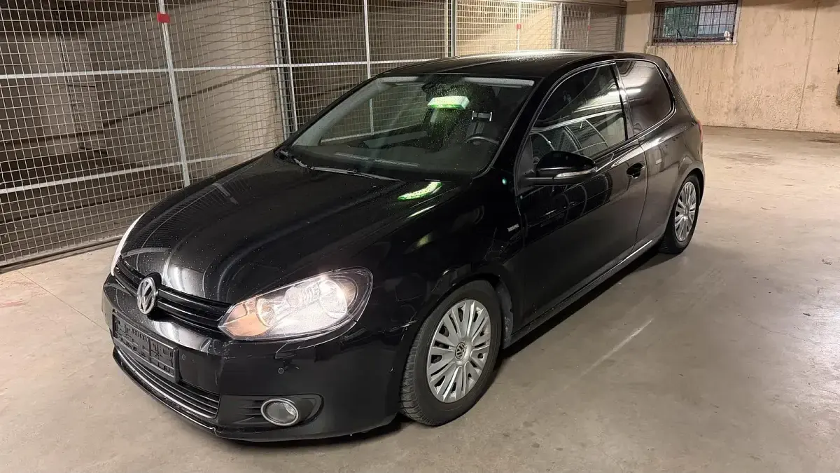 Używany VW Golf Match 122 KM (89 kW) 2012 Czarny Coupe