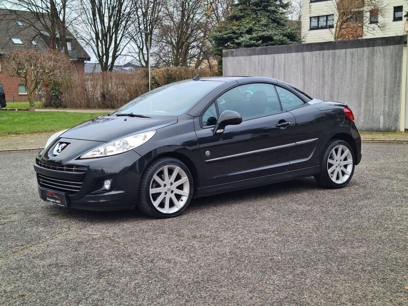 Schwarz Gebraucht 2010 Peugeot 207 CC Roland Garros Cabrio | 4.999 € (Fairer Preis) - Bild 1/4