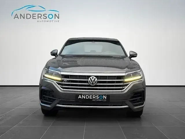 Gebraucht VW Touareg R-line 231 PS (169 kW) 2020 Grau SUV