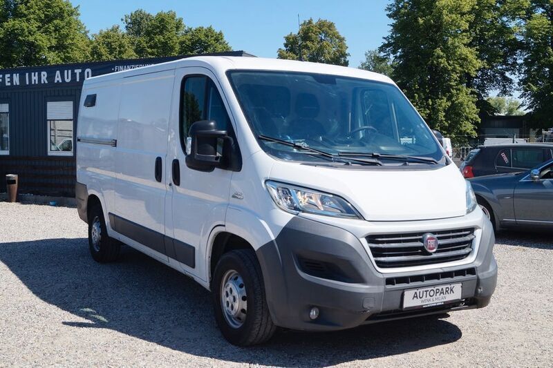 Weiß Gebraucht 2015 Fiat Ducato Van | 9.500 € (Superpreis) - Bild 1/4