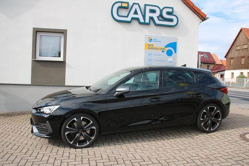 Schwarz Gebraucht 2022 Cupra Leon VZ Limousine | 28.950 € (Fairer Preis) - Bild 1/4