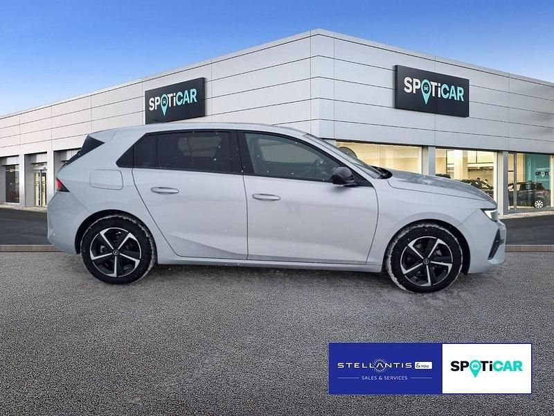 Gebraucht Opel Astra 131 PS (96 kW) 2025 Grau Limousine