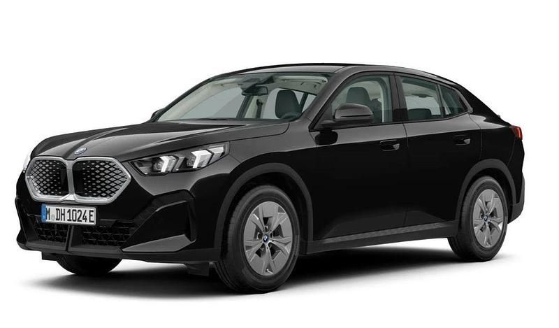 Schwarz uni Neu 2025 BMW iX2 SUV | 45.900 € - Bild 1/4