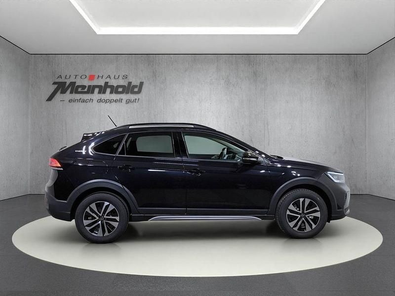 Neu VW Taigo 95 PS (69 kW) 2025 Schwarz SUV