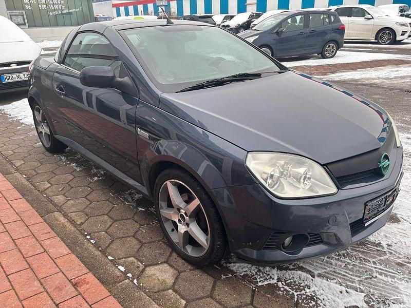Gebraucht Opel Tigra 125 PS (91 kW) 2008 Blau Cabrio