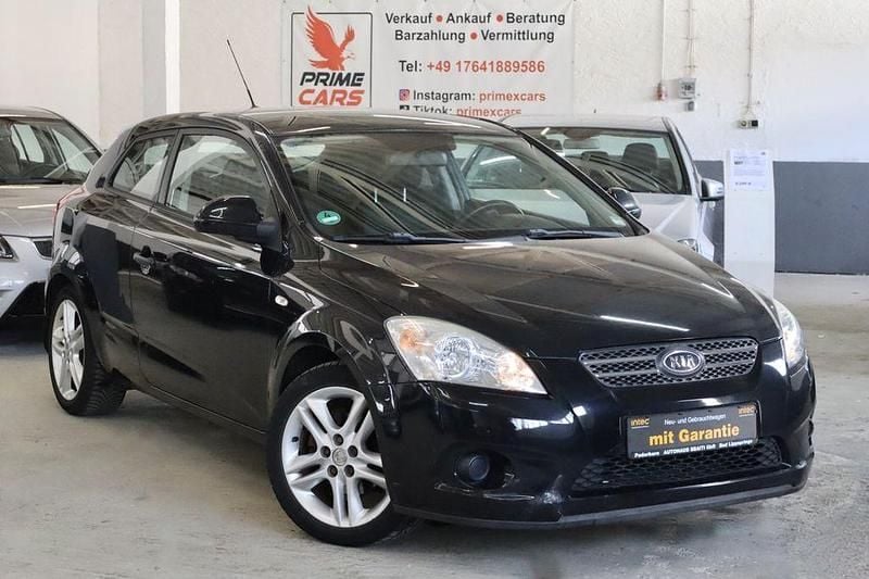 Gebraucht Kia ProCeed 126 PS (92 kW) 2009 Schwarz Kleinwagen