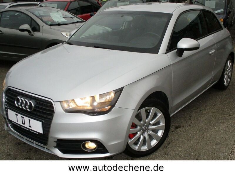 Gebraucht Audi A1 Attraction 105 PS (77 kW) 2010 Eissilber perleffekt (metallic) Kleinwagen