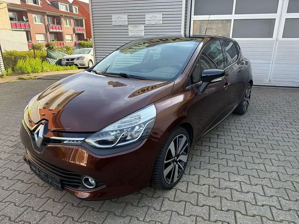 Gebraucht Renault Clio Luxe 90 PS (66 kW) 2015 Braun Limousine