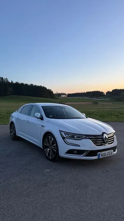Gebraucht Renault Talisman Initiale Paris 225 PS (165 kW) 2019 Weiß Limousine